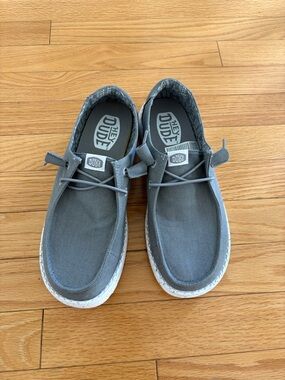 Hey Dude Size 7 Wendy Grey Canvas Slip-Ons NWOT